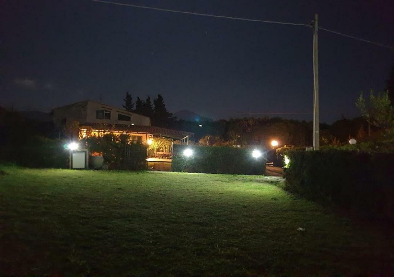 Villa Casa Delle Salinelle à Lascari Extérieur photo